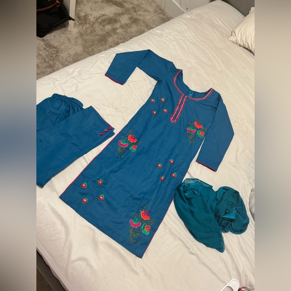 Navy Blue Kameez with Plazzo Pajami - Indian/Pakistani Suit